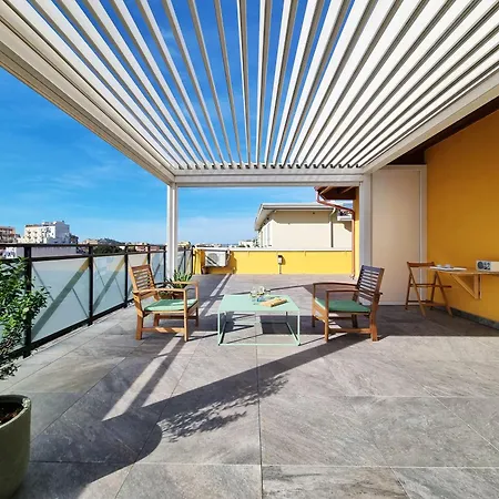 Casa Pares - Rooftop Apartmán